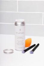 Load image into Gallery viewer, Brushdoc Instant Makeup Brush and Sponge Cleaner